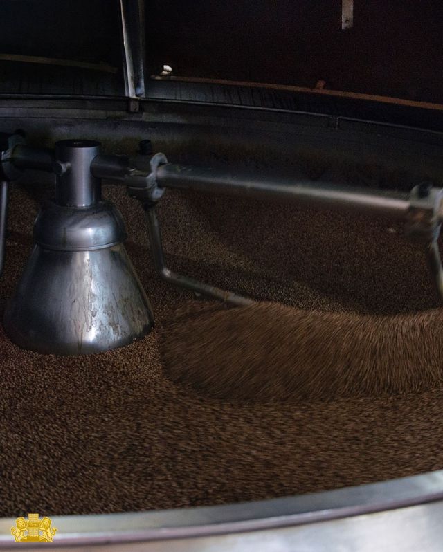 Milled and packed exclusively in Wellingborough, Northamptonshire since 1973. #ViraniGramFlour